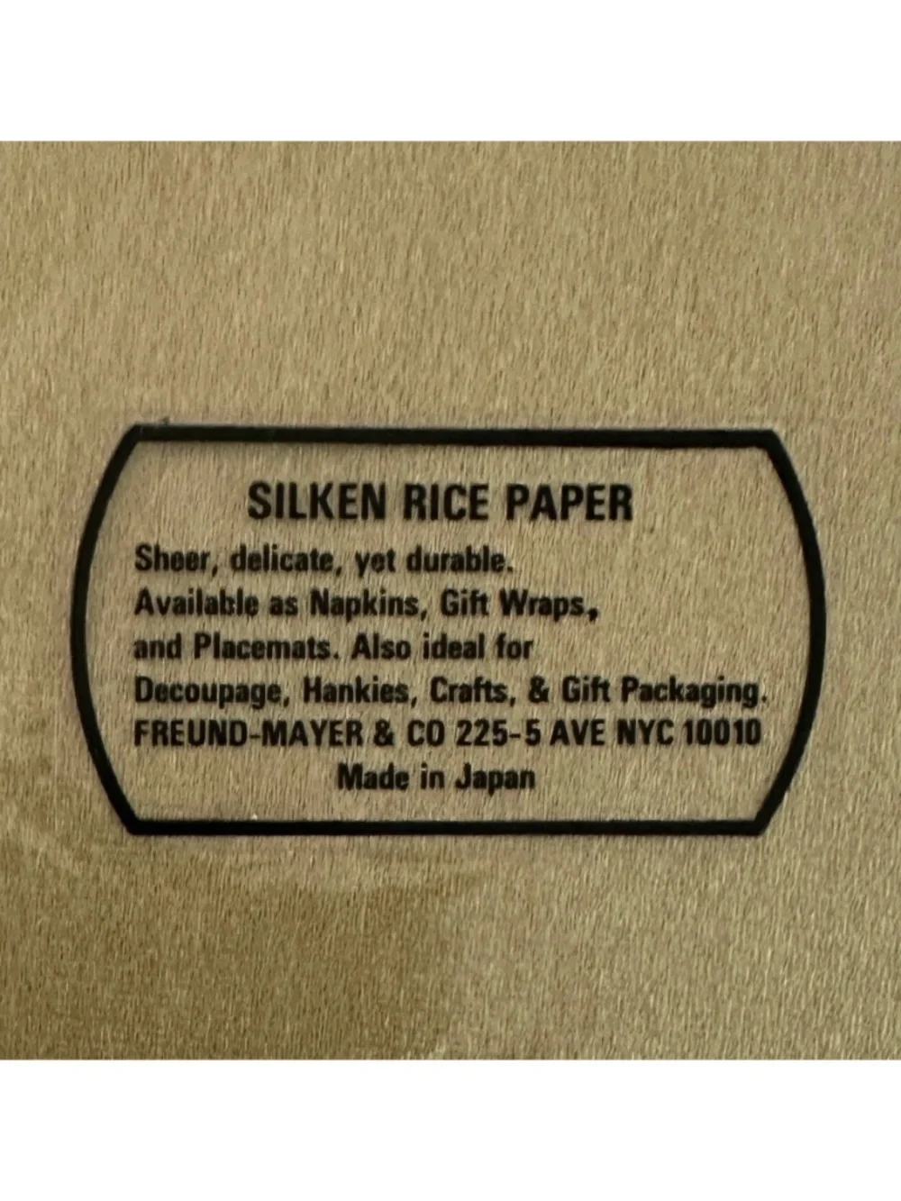 FREUND-MAYER Vintage Golden Rice Paper Napkins (lot of 20) Scalloped Fan